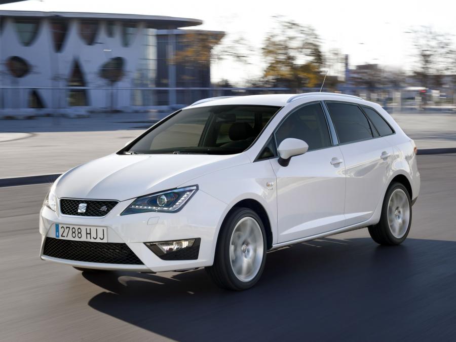  Seat Ibiza ST FR 2012 года  (фото 2 из 13)